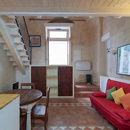 Apartamento Dimora Dei Baroni Lecce Exterior foto