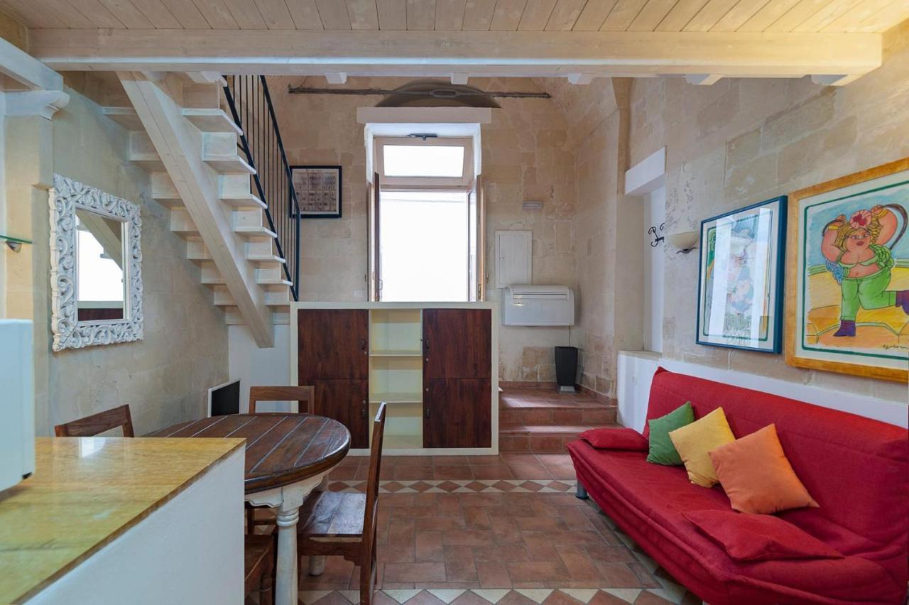 Apartamento Dimora Dei Baroni Lecce Exterior foto
