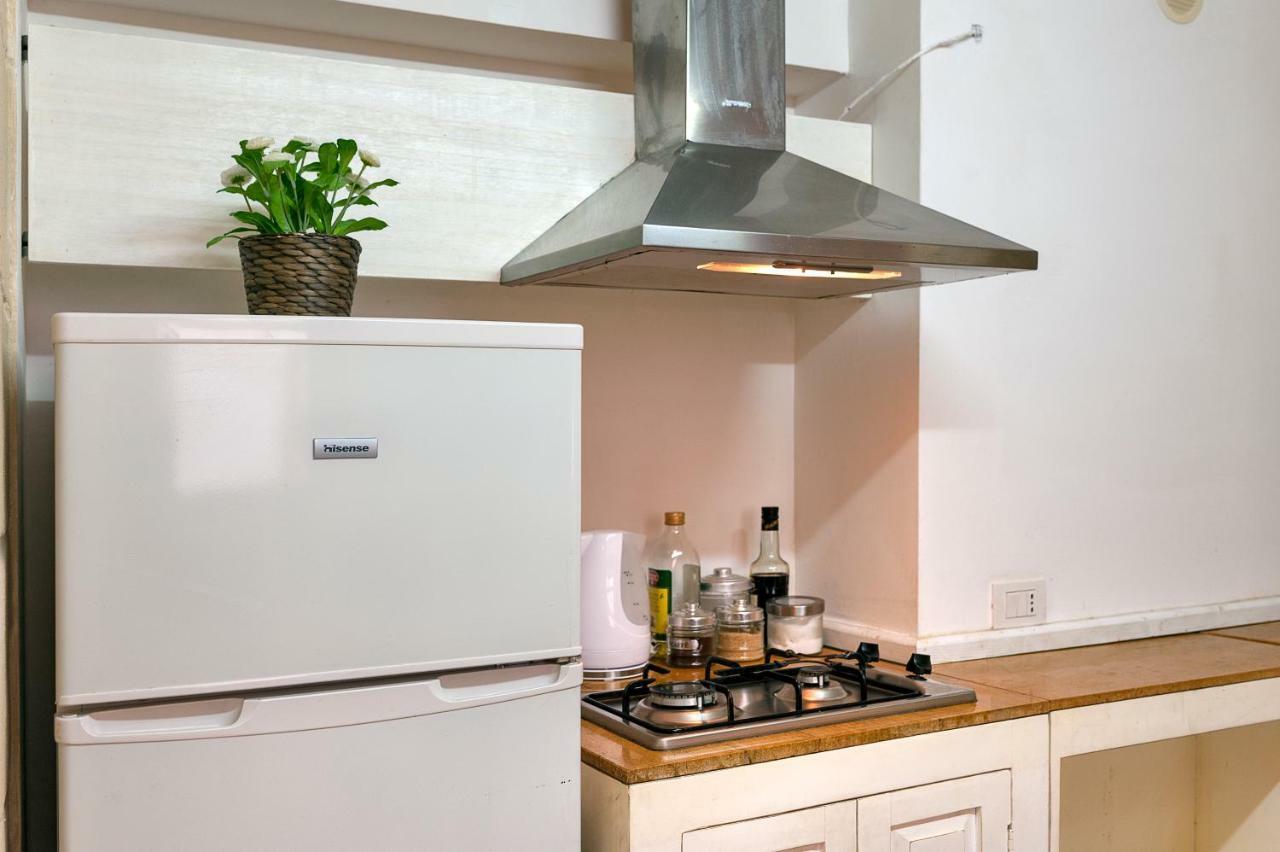 Apartamento Dimora Dei Baroni Lecce Exterior foto