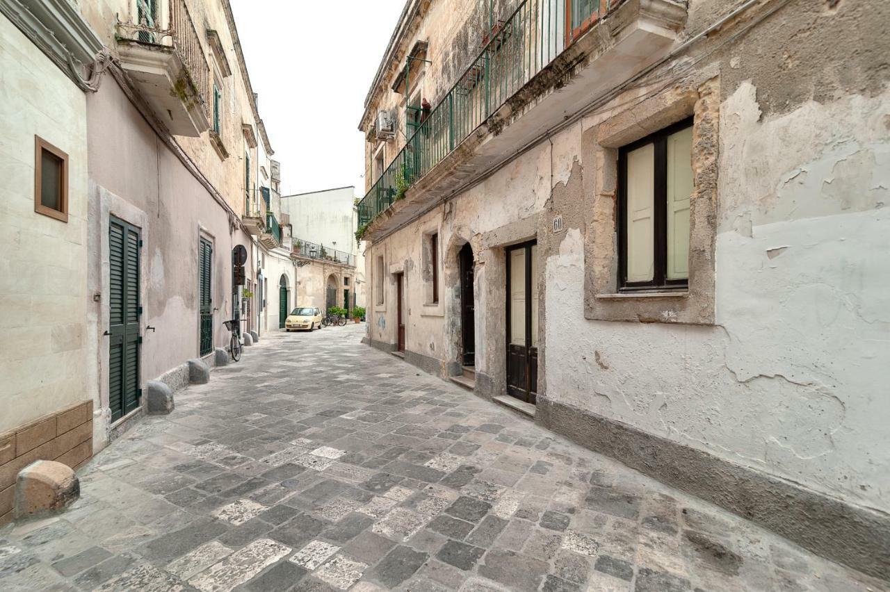 Apartamento Dimora Dei Baroni Lecce Exterior foto