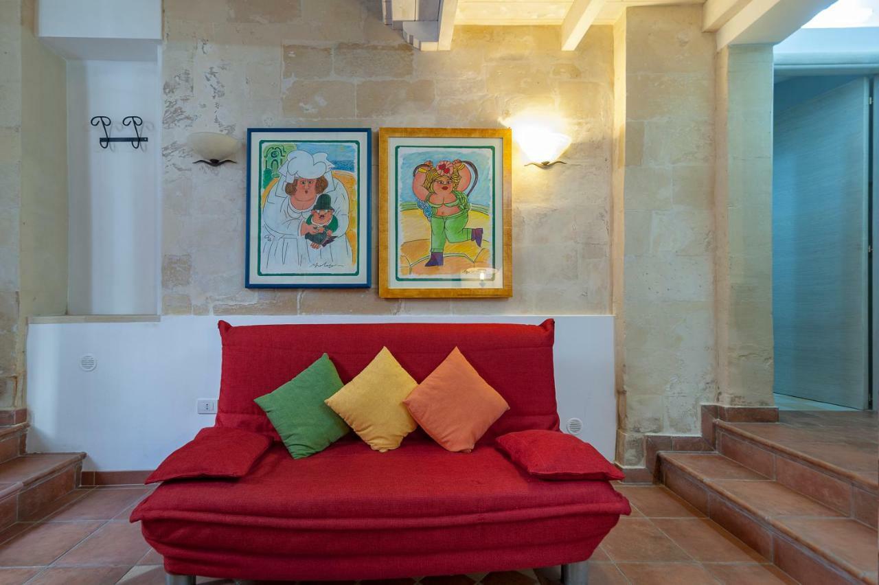Apartamento Dimora Dei Baroni Lecce Exterior foto